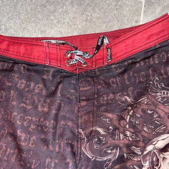 Affliction Swim Trunks Mens 38 Board Shorts Swimsuit Skull Wings Patch Black Y2K - Picture 4 of 7